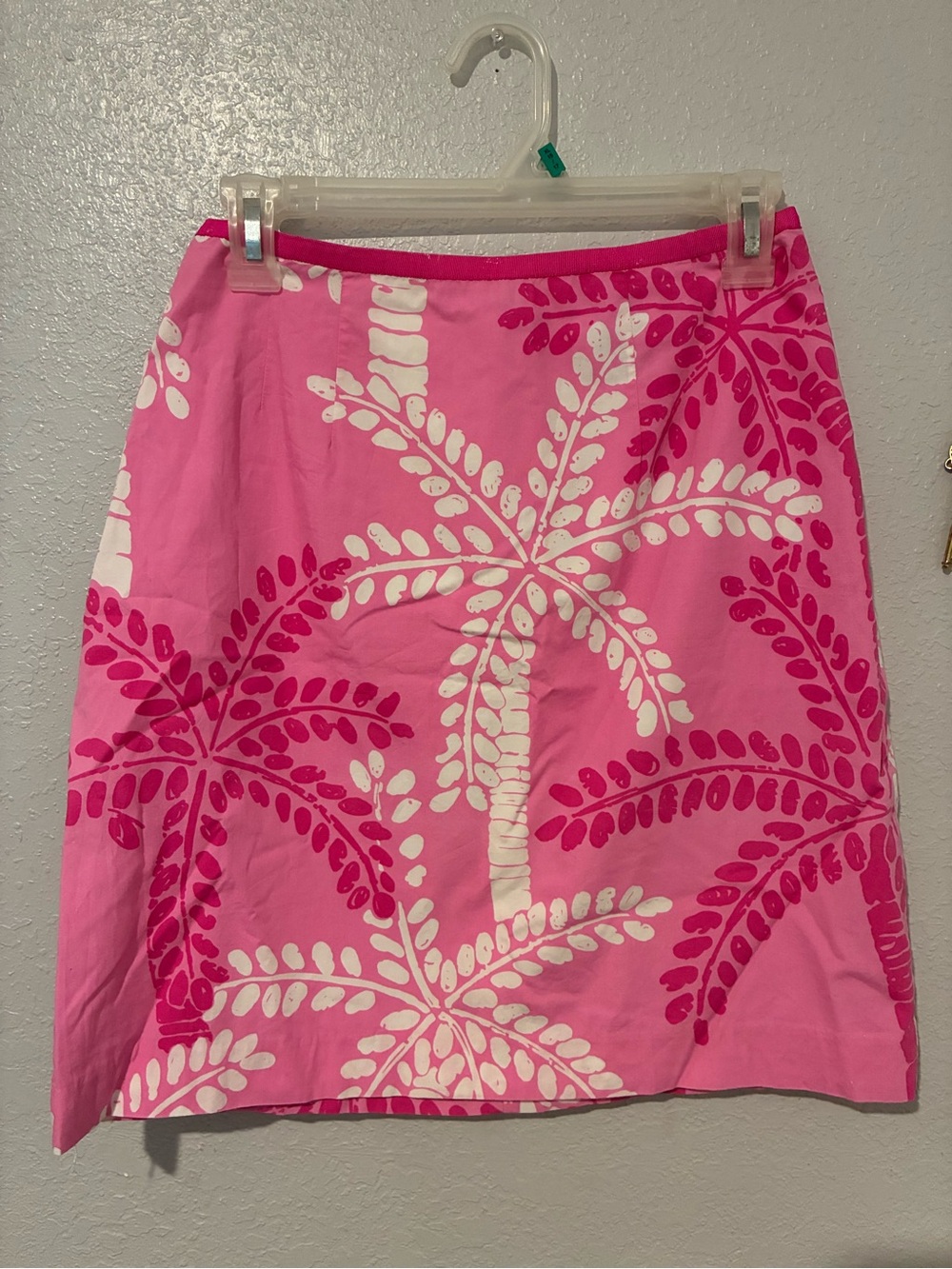 Lilly Pulitzer Pink Tropical Palm Mini Skirt Size 4